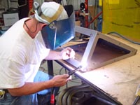 http://www.qmwcom.com/welder2.jpg